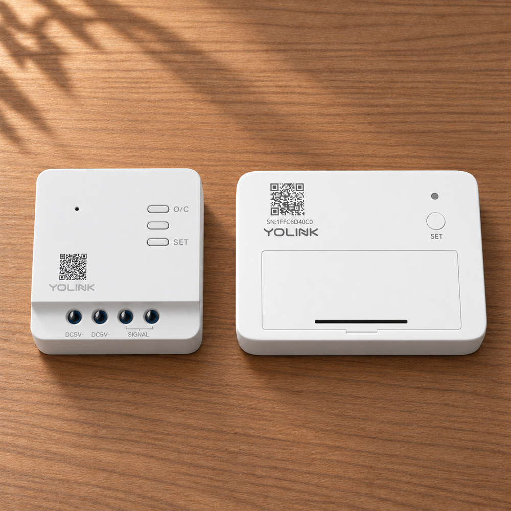 YoLink Garage Door Kit 1 — arranged main components