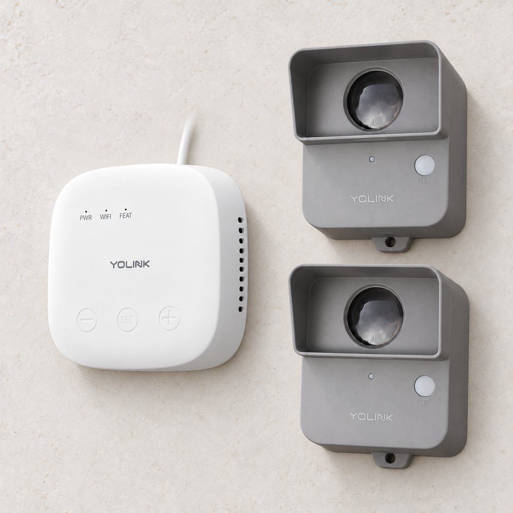 YoLink Outdoor Motion Sensor Starter Kit — SpeakerHub + 2 Sensors — arranged main components