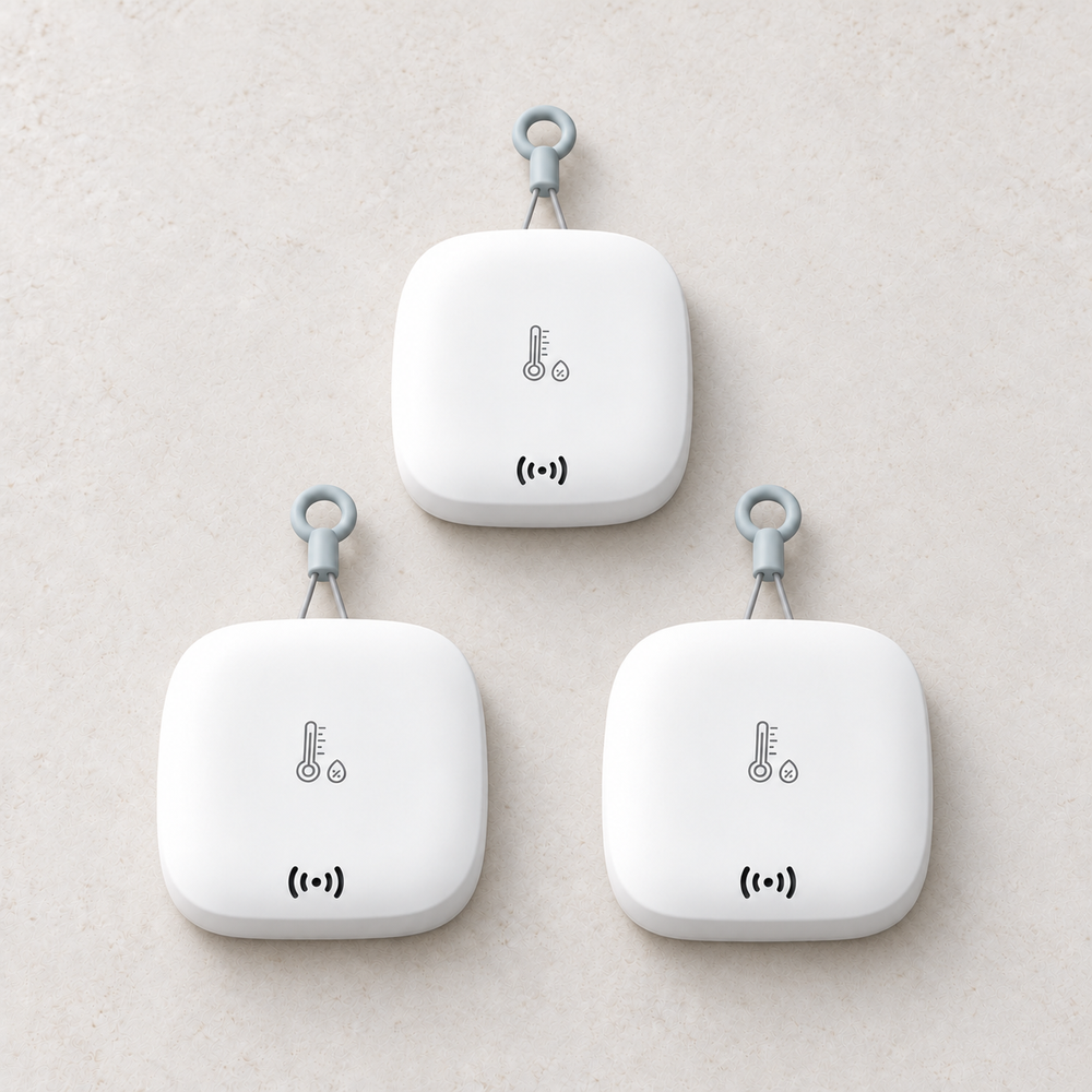 YoLink Weatherproof Temperature & Humidity Sensor, 3-Pack — arranged main components