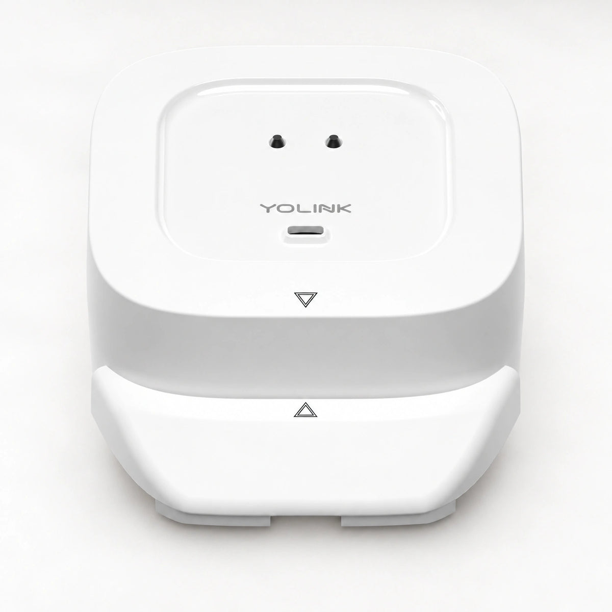YoLink Water Leak Sensor 4 MoveAlert — product-only photograph on smooth neutral off-white with soft diffused daylight shadows