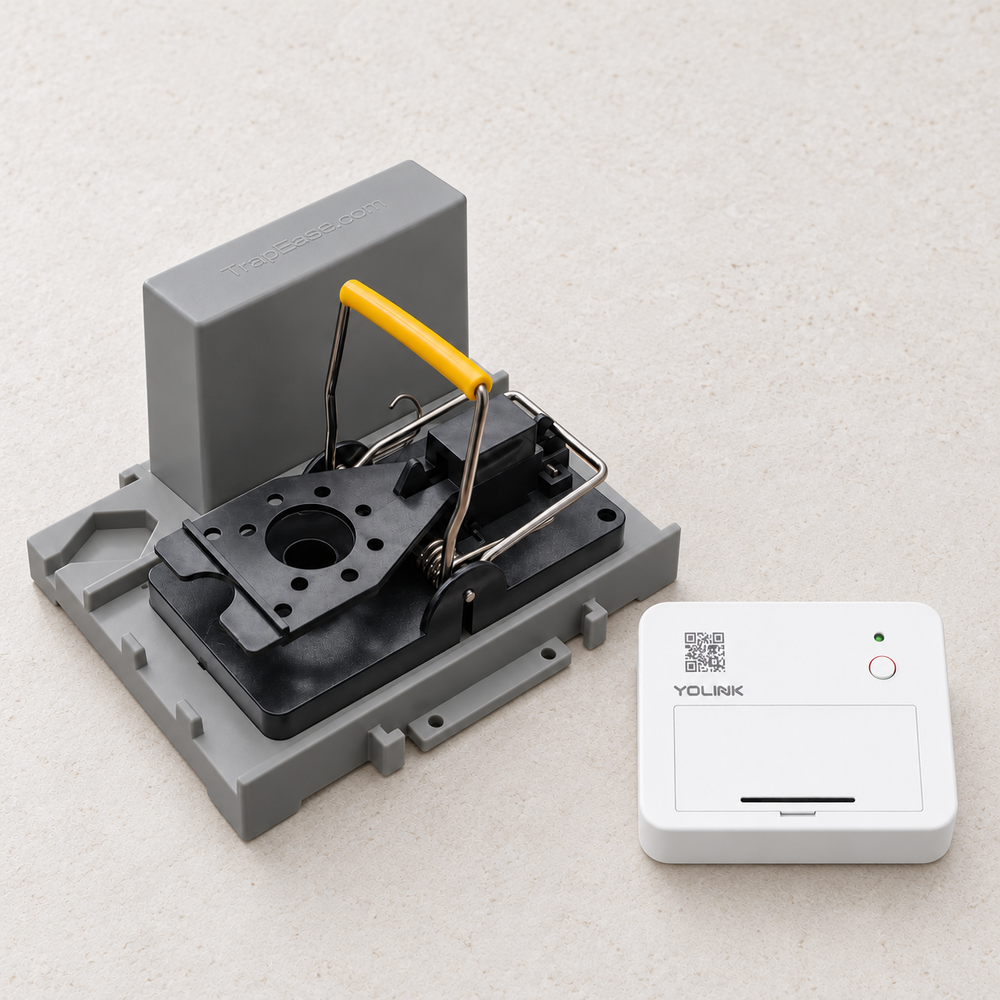 Trapeezee Smart Snap Trap Kit — arranged main components