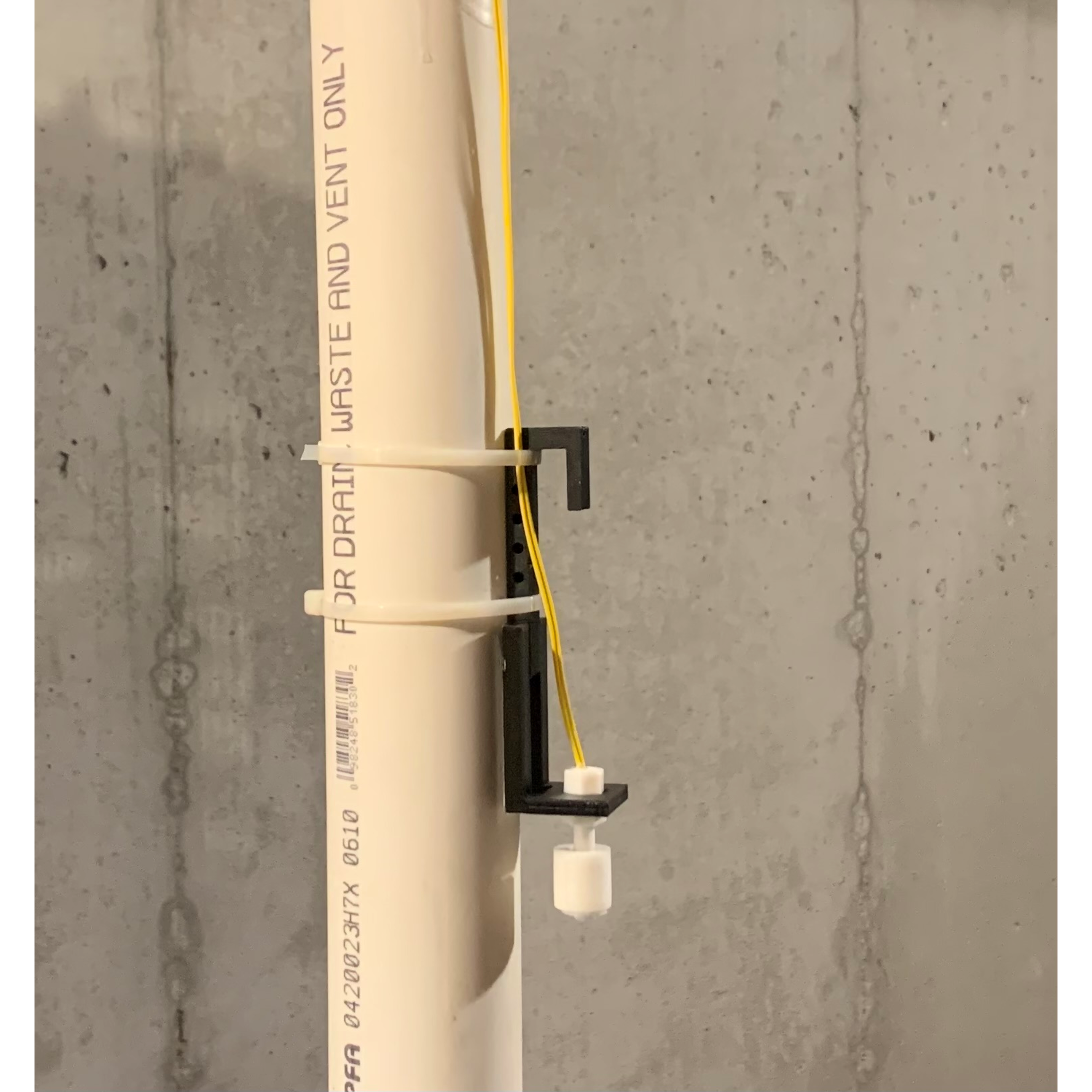 Accessory: Bracket For a Float Switch and/or Temperature Probe
